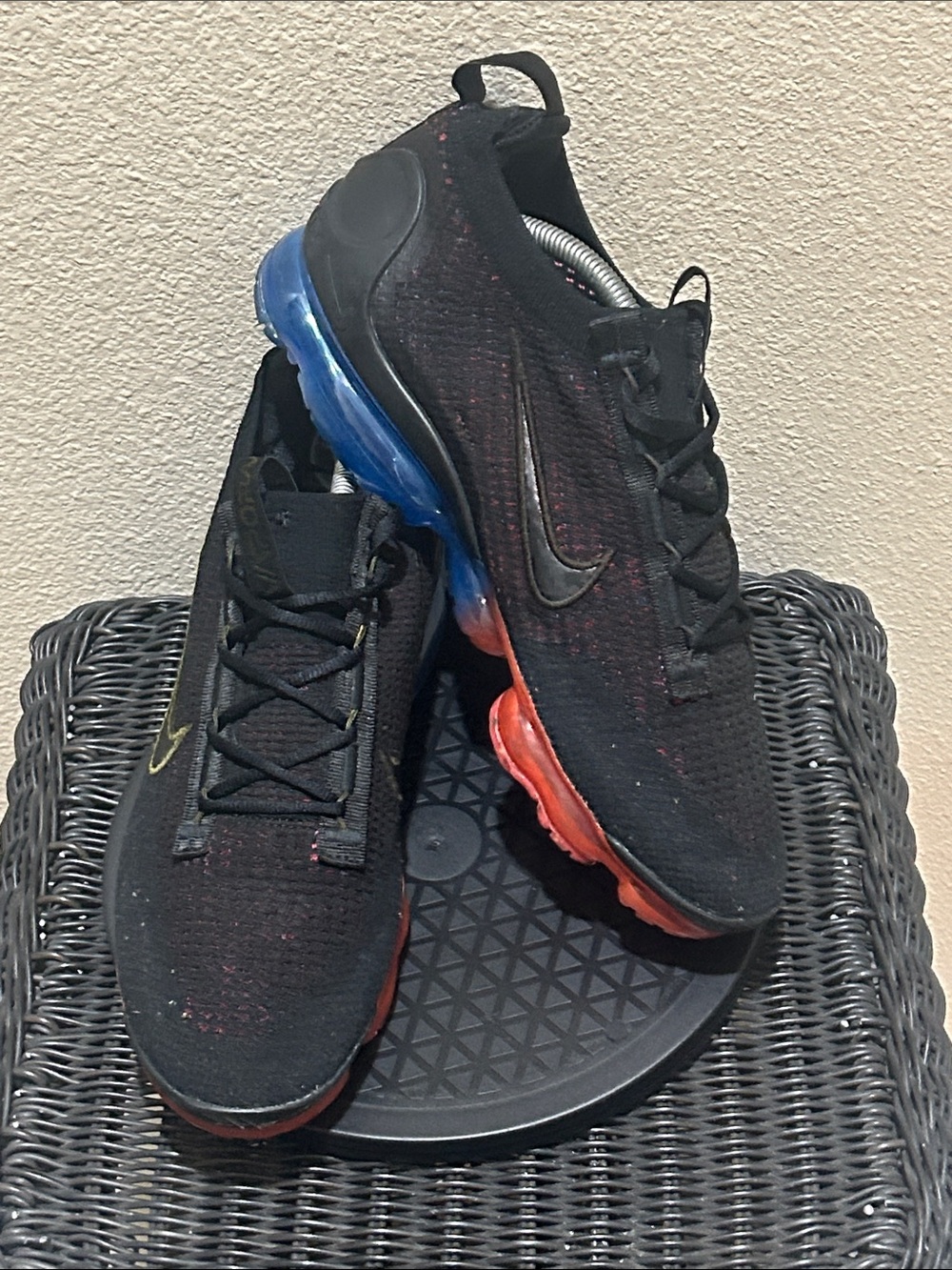 Nike Air VaporMax 2021 FK Black Photo Blue Crimson Gold DV2118-001
